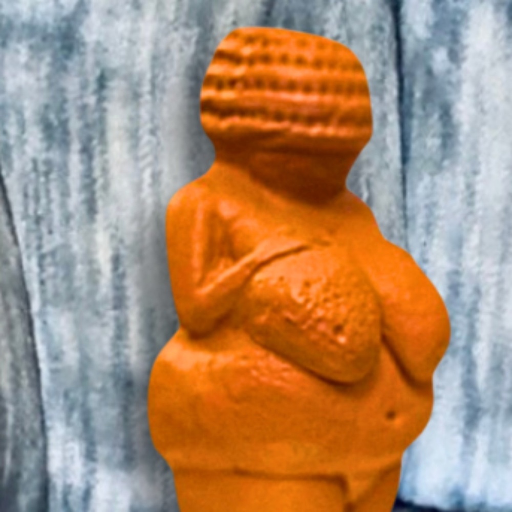 Vintage terracotta Venus figurine 90s earth goddess primitive decor clay statue - Picture 3 of 6